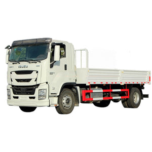 WATER TANK TRUCK
