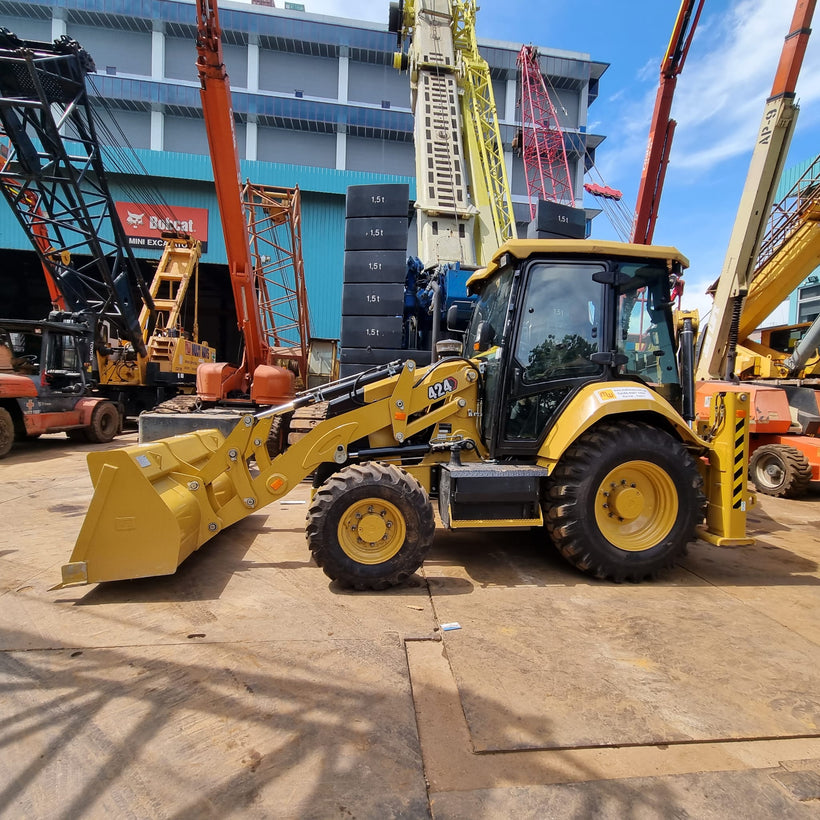 CATERPILLAR BACKHOE LOADER 424 - (BL-017)
