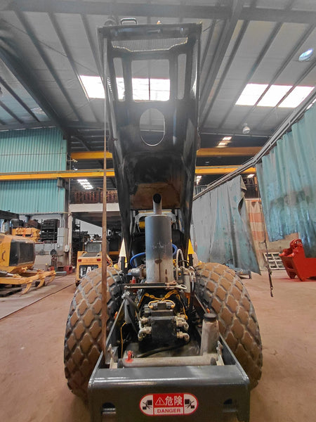 BOMAG VIBRATORY ROLLER BW211D-40 - (VR-340)