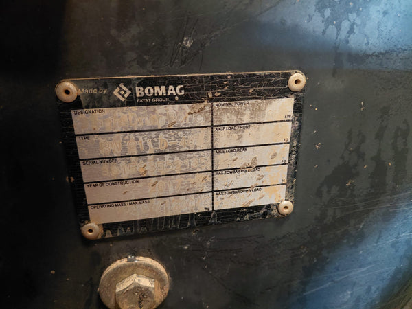BOMAG VIBRATORY ROLLER BW211D-40 - (VR-340)