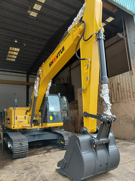 BRAND NEW SHANTUI EXCAVATOR SE215W (ESE215-005)