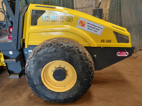 BOMAG VIBRATORY ROLLER BW211D-40 - (VR-340)