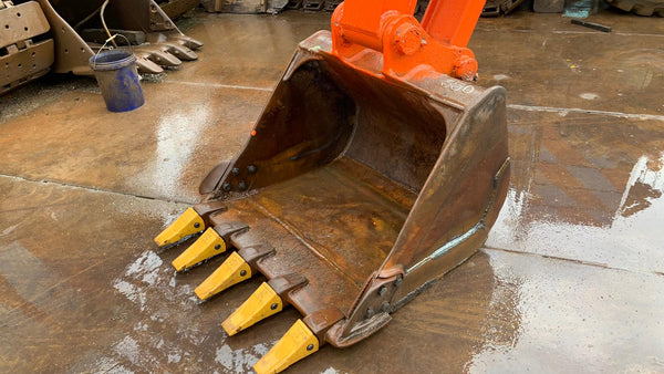 VOLVO EXCAVATOR EC380DL