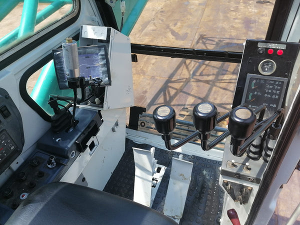 USED KOBELCO CRAWLER CRANE BM700 - (CCCR-450)