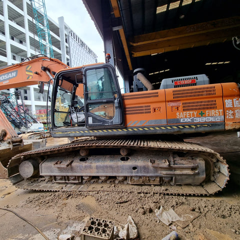 DOOSAN EXCAVATOR DX380LC-3 - (ED380-002)
