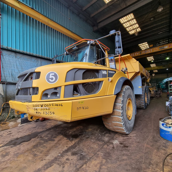 VOLVO DUMP TRUCK A40G - (DT-421)