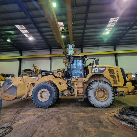 CATERPILLAR WHEELLOADER 966M -(WL966-215)