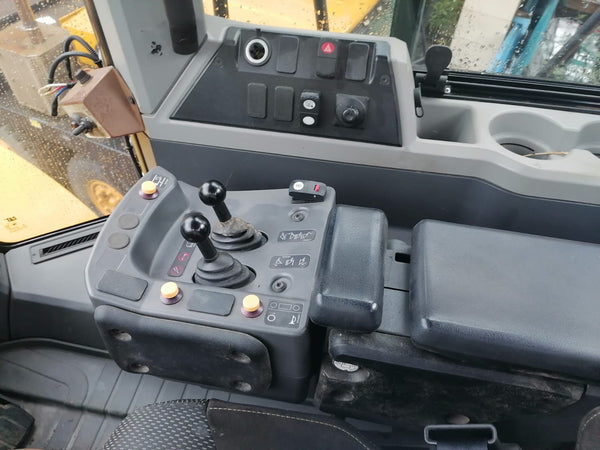 CATERPILLAR WHEELLOADER 966M -(WL966-211)