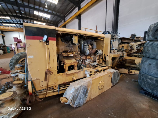 CATERPILLAR MOTOR GRADER 14H - (MG-446)