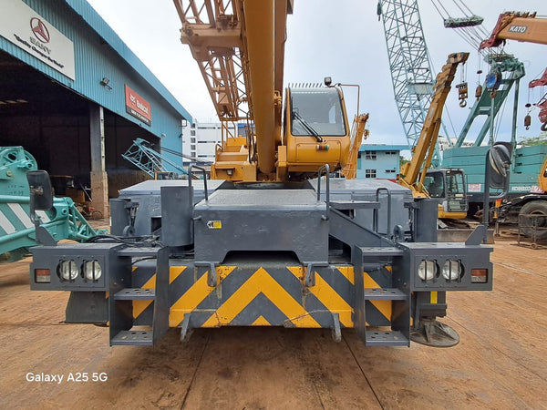 TADANO ROUGH TERRIAN CRANE GE700E - (RTC70-015)