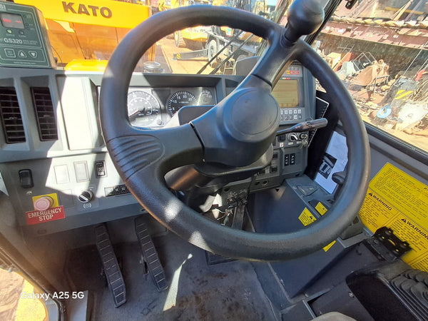 TADANO ROUGH TERRIAN CRANE GR800E-3-00102 - (RTC80-004)