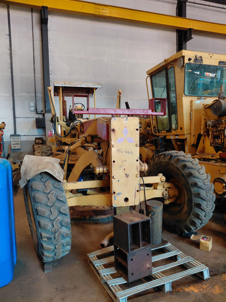 MITSUBISHI MOTOR GRADER MG400 - (MG-443)