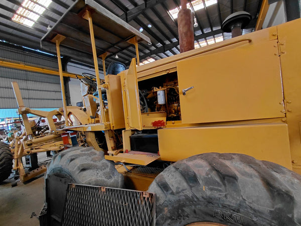 MITSUBISHI MOTOR GRADER MG400 - (MG-443)