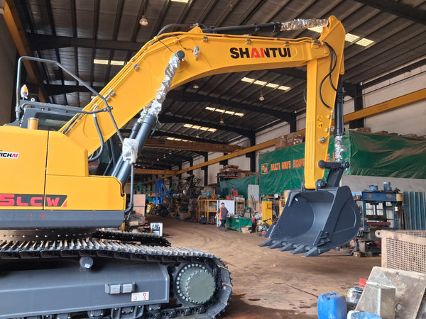 BRAND NEW SHANTUI EXCAVATOR SE335LCW (ESE335-001)