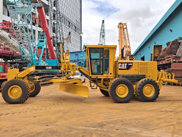 CATERPILLAR MOTOR GRADER 140H - (MG-449)