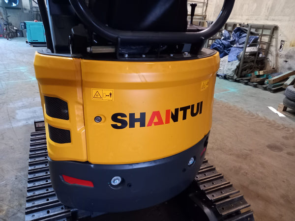 BRAND NEW SHANTUI EXCAVATOR SE17SR (ME-212)