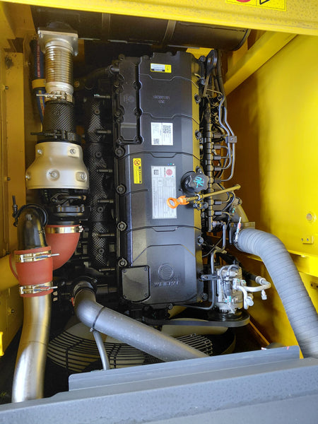 BRAND NEW SHANTUI EXCAVATOR SE215W