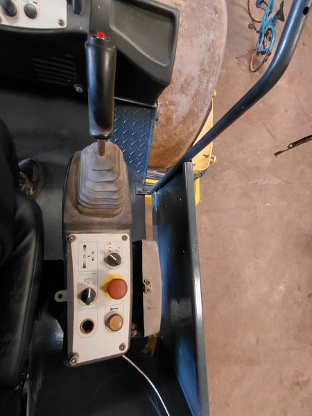 BOMAG VIBRATORY ROLLER BW211D-40 - (VR-340)