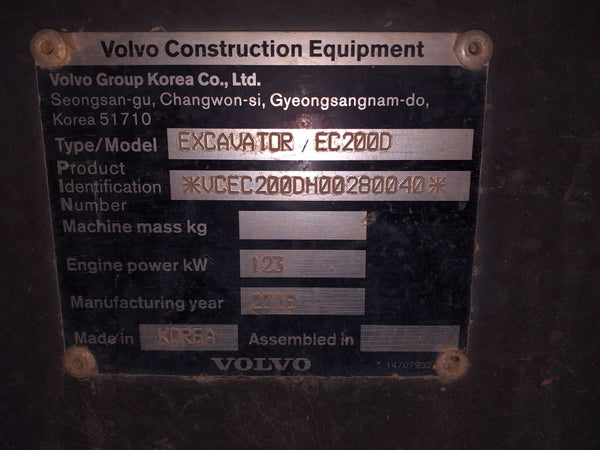 VOLVO EXCAVATOR EC200D - (EV200-002)