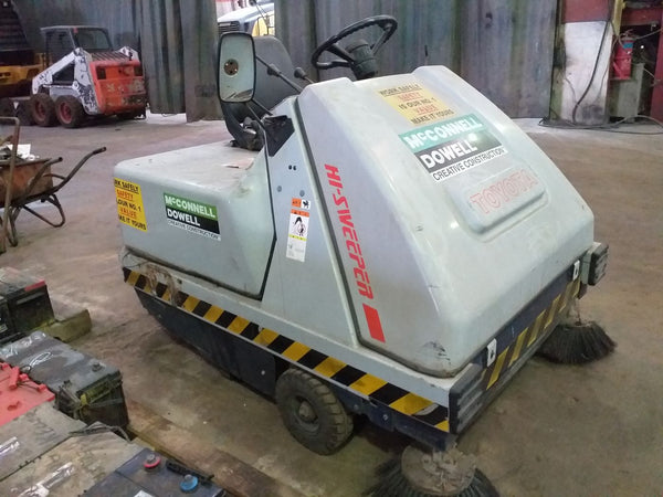 TOYOTA SKID LOADER 2QB12 - (SL-049)