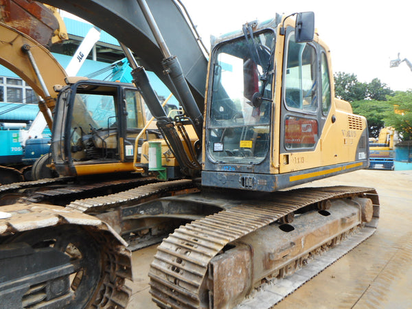 VOLVO EXCAVATOR EC210BLC - (EV210-012)