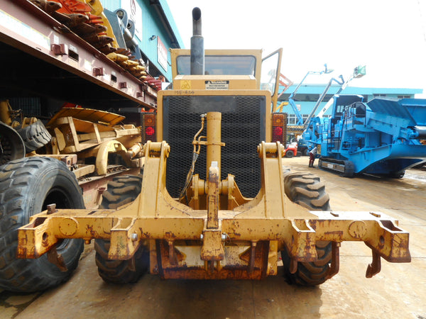 KOMATSU MOTOR GRADER GD605A-3 - (MG-404)