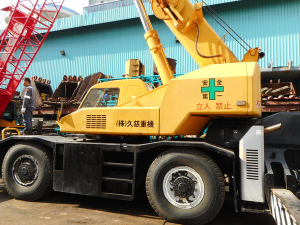 TADANO ROUGH TERRAIN CRANE GR-250N - (MCGR250-317)