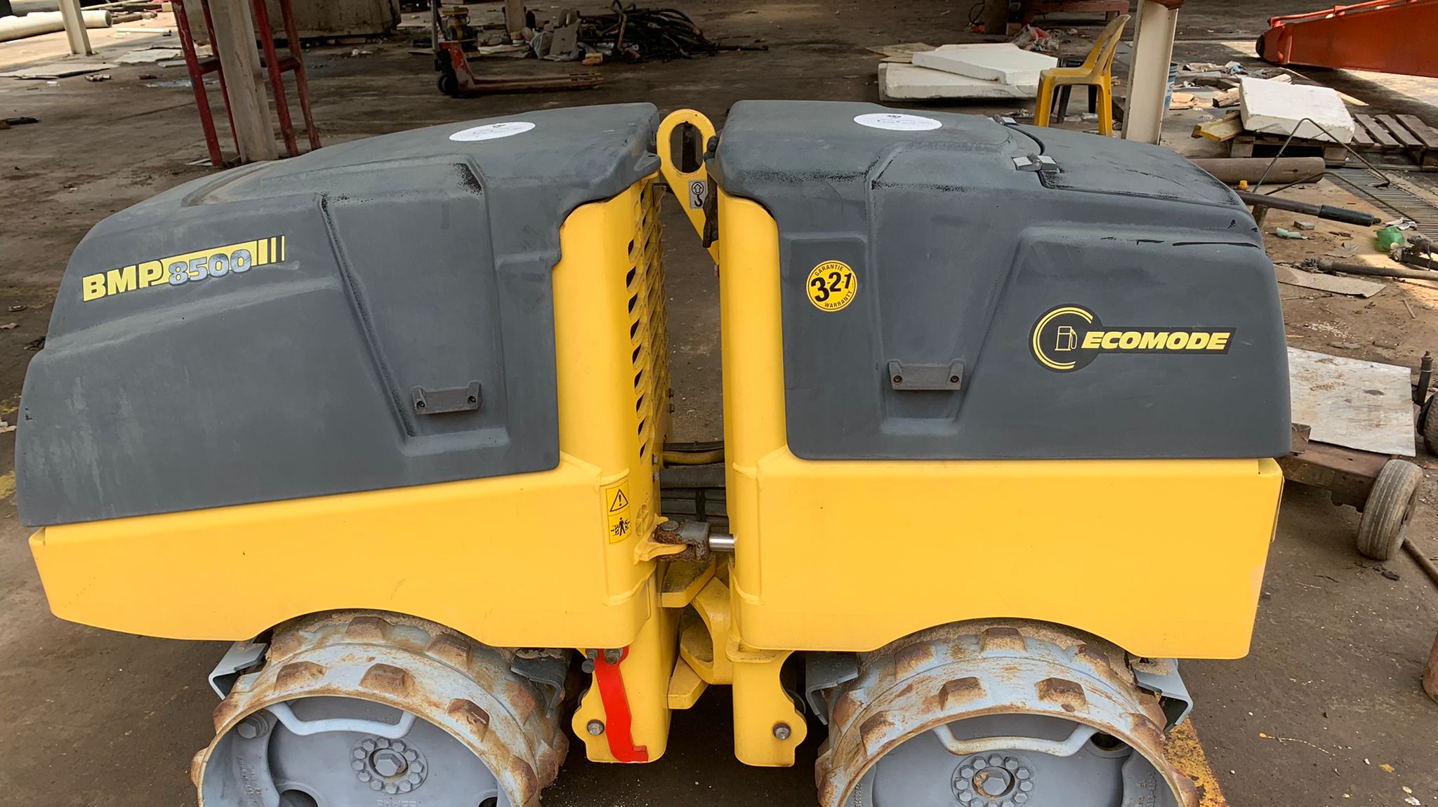 BOMAG HAND ROLLER BMP 8500 - (HR-199)