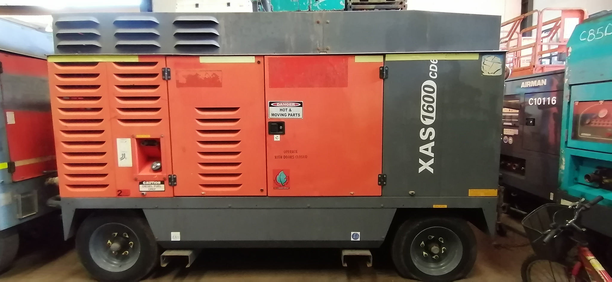 ATLAS COPCO AIR COMPRESSOR XAS1600CD6 - (C1600-005)