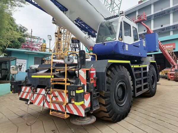 TADANO ROUGH TERRAIN CRANE GR-800E-2-00102 - (RTC80-001)