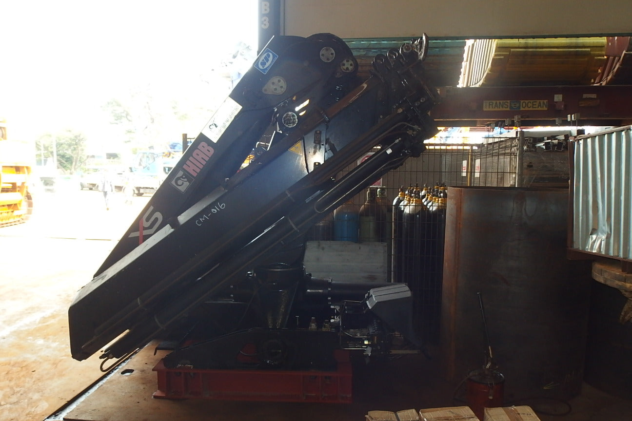 HIAB MOUNTED CRANE 288EP-4XS - (CM-016)