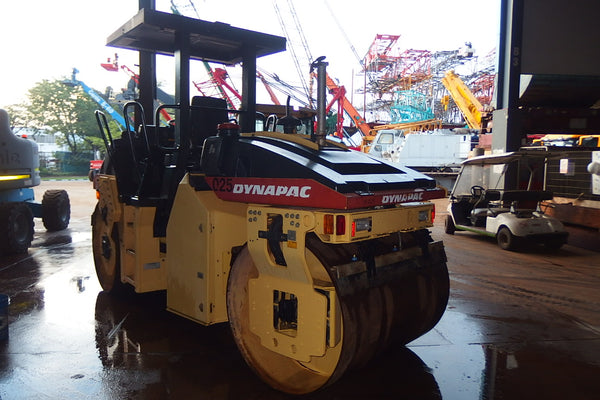 DYNAPAC VIBRATORY TANDEM DRUM ROLLER CC222HF - (VR-229)