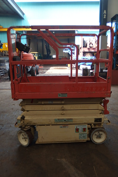 JLG SCISSOR LIFT 1932E2 - (ML-276)