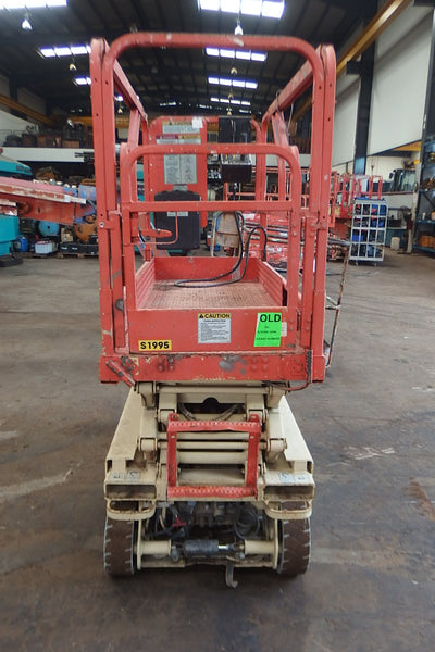 JLG SCISSOR LIFT 1932E2 - (ML-276)
