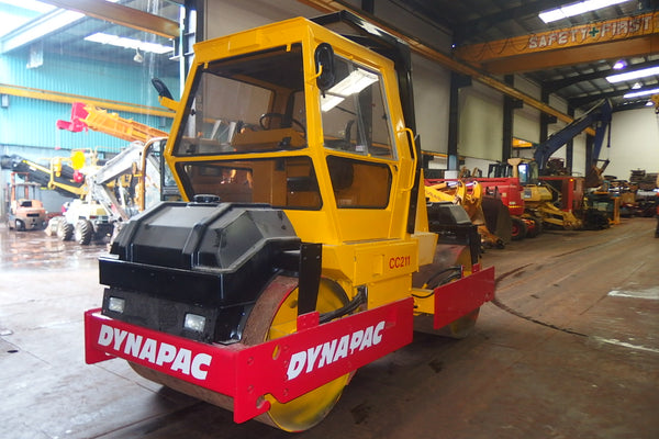 DYNAPAC VIBRATORY TANDEM DRUM ROLLER CC211 - (VR-231)