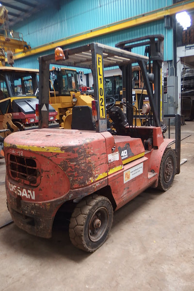 NISSAN FORKLIFT F04D0UT - (F040-018)