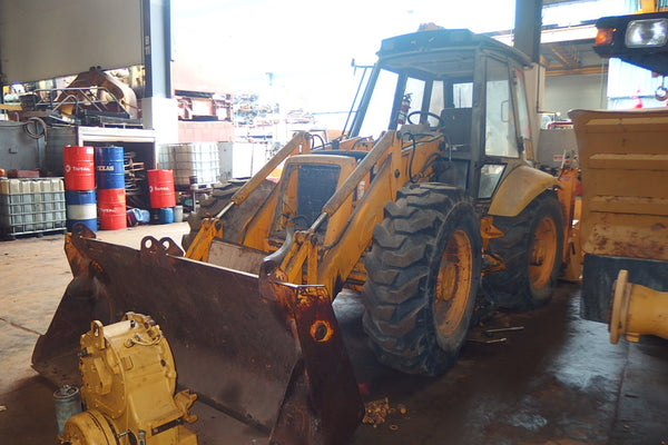 JCB BACKHOE LOADER 4CX - (BL-012)