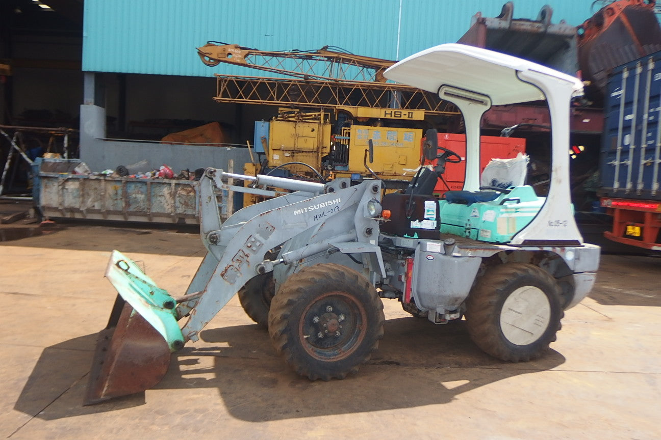 MITSUBISHI MINI WHEEL LOADER WS210 - (MWL-017)